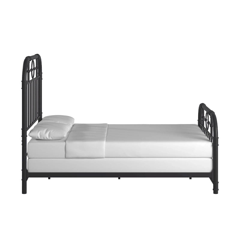 Classic Black Metal Bed with Spindle Headboard